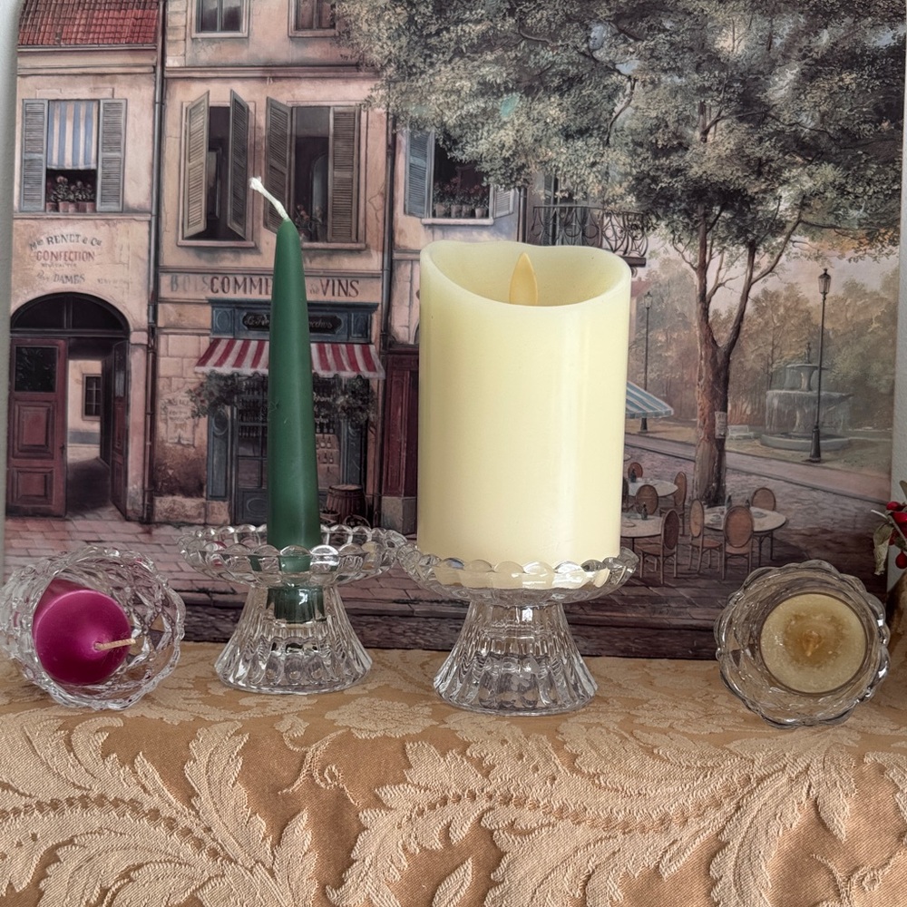 PartyLite P9246 Quilted Crystal Pair Pedestal Candle Holders - Picture 8 of 12